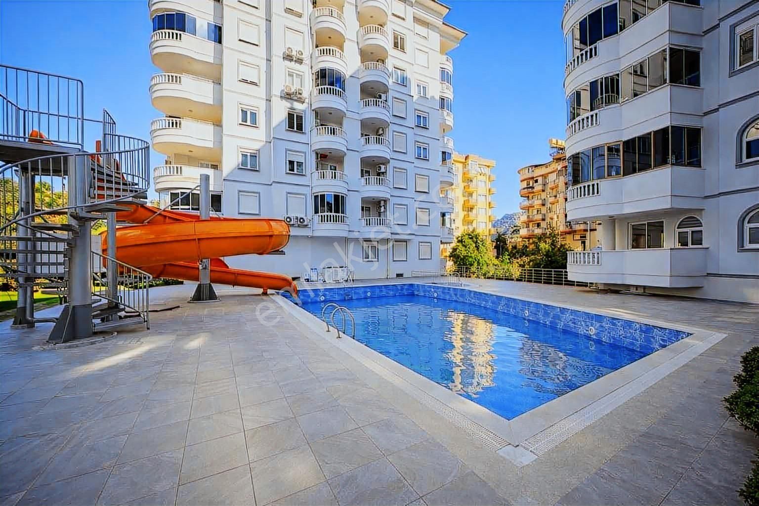 Tosmur'da İkamete Uygun 2+1 Eşyalı Geniş Daire - Görsel 4