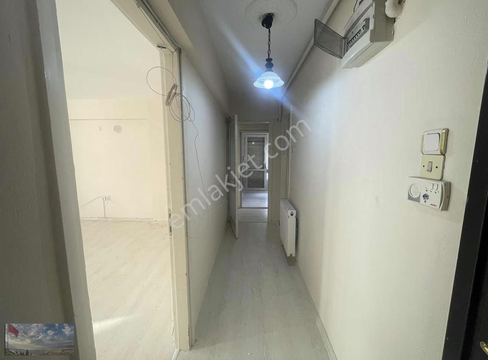 İzban Yakını Merkezde Kiralık 3+1 Bakımlı Doğalgazlı Daire - Görsel 18