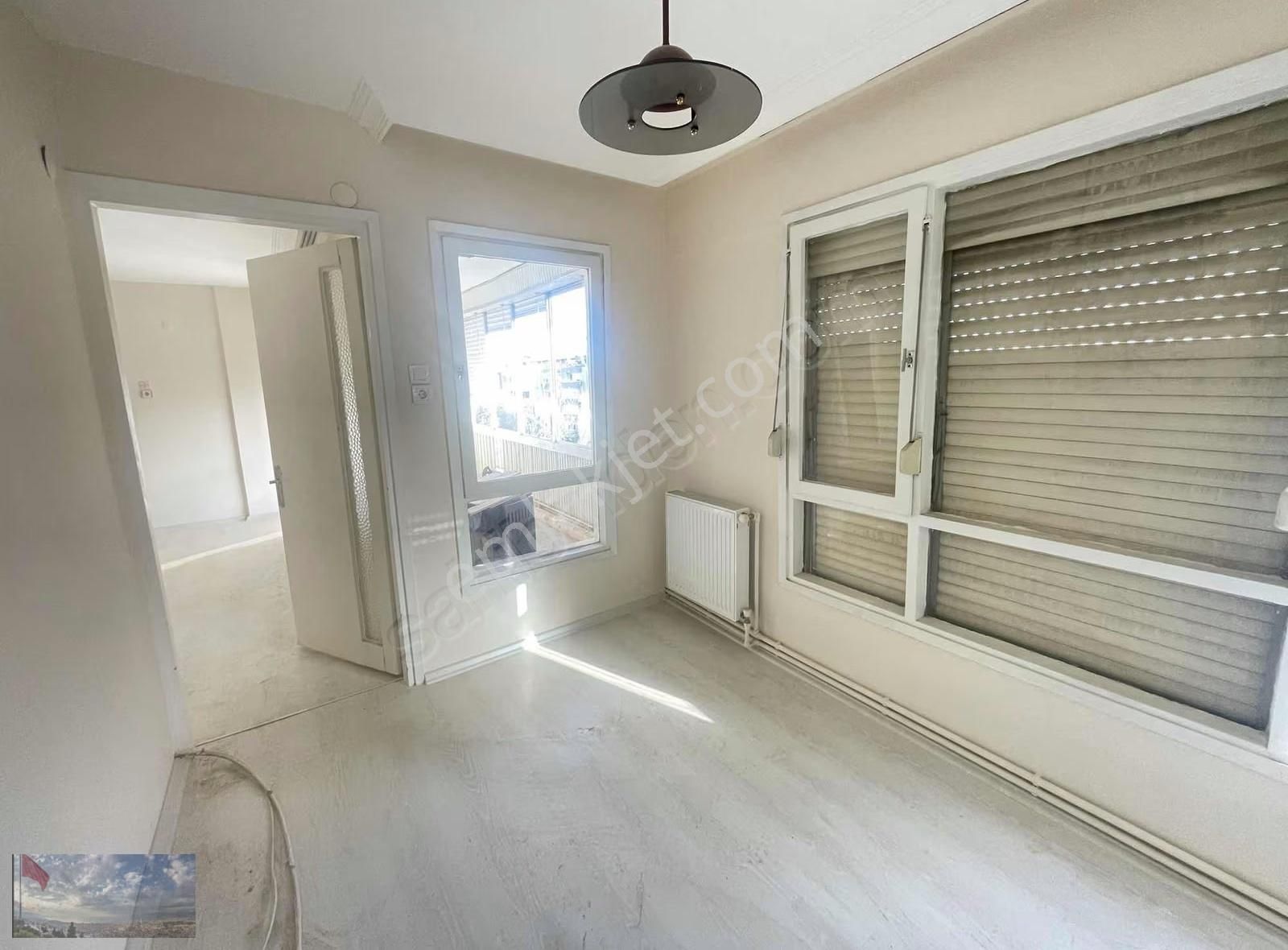 İzban Yakını Merkezde Kiralık 3+1 Bakımlı Doğalgazlı Daire - Görsel 25