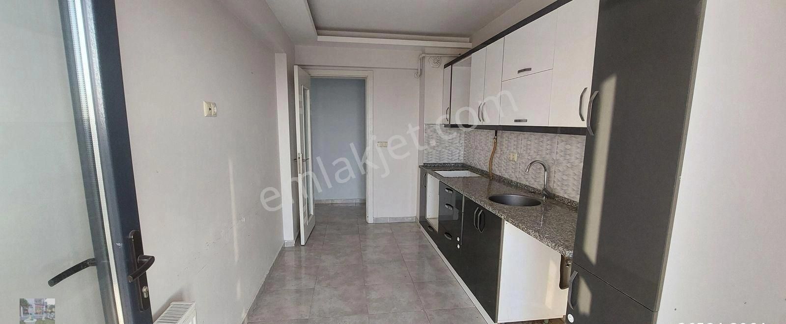 Menemen Zeytinlikte 2+1 Geniş Kiralık Daire Çanakkale As.200 M - Görsel 29