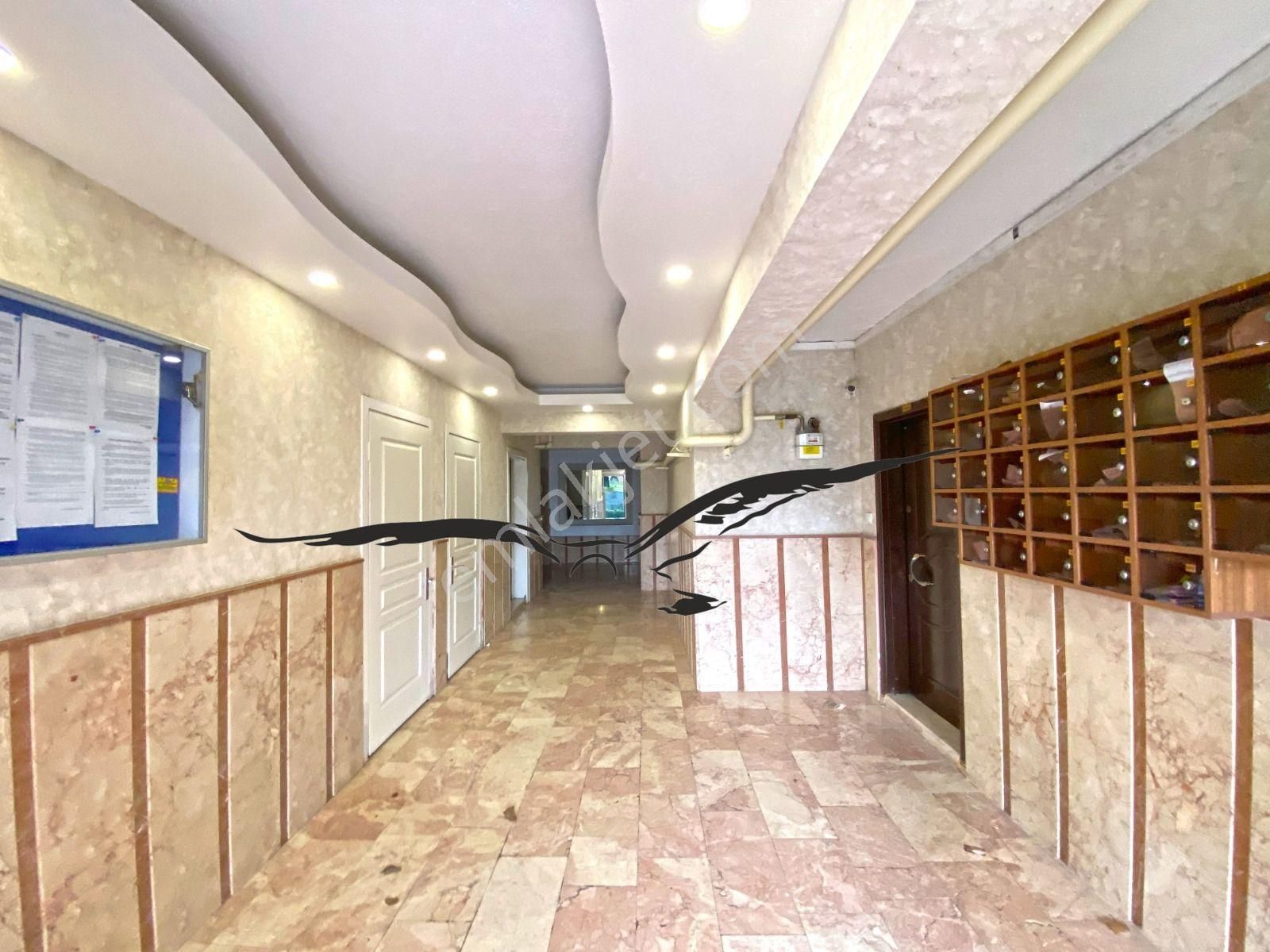 Cigli Onur Sitesi'nde Eski Site Komşunuz Aytuğ Türkeköle'den 3+1 - Görsel 5