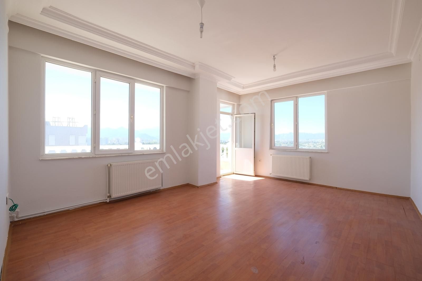 Çağrı Emlak'tan Florya Sitesinde Bakımlı 2+1 Daire - Görsel 2