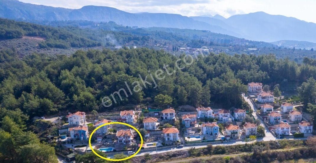 Seydikemer Kadıkoy'de Satılık 3+1 Villa - Görsel 3