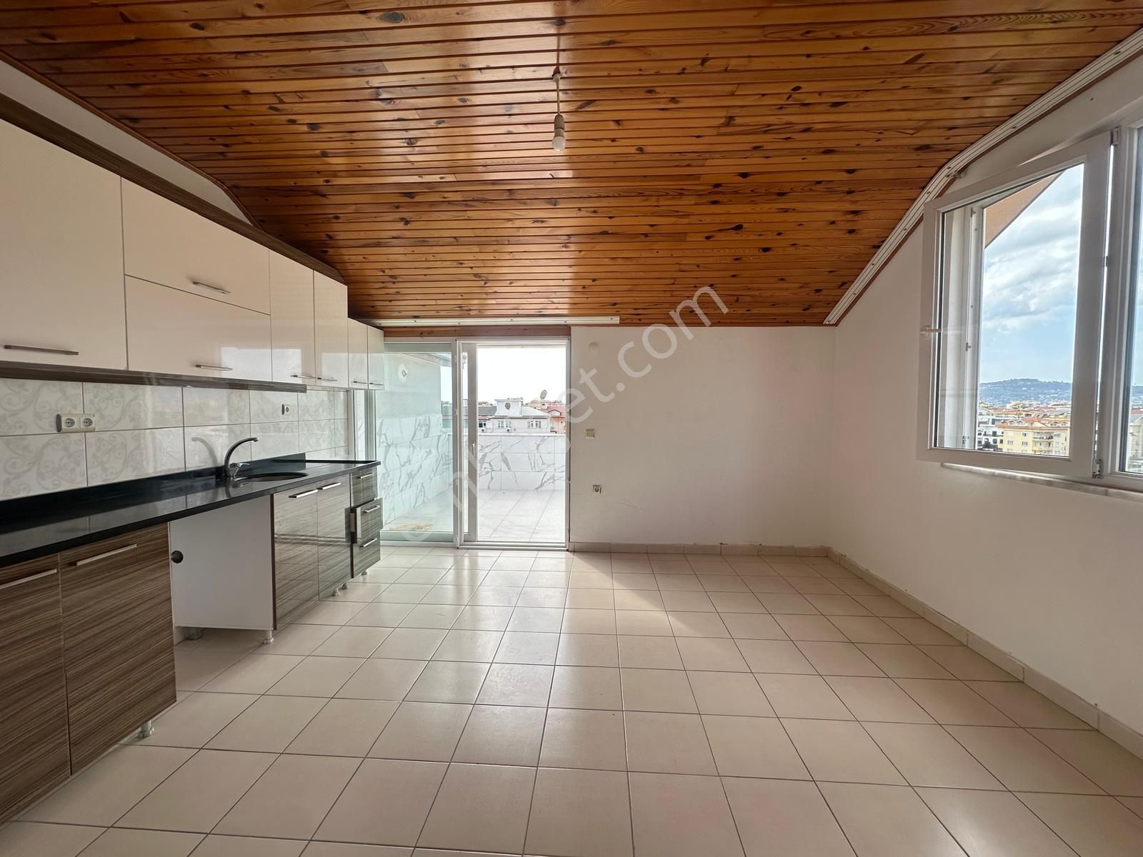 Alanya Oba Bölge Hastanesine Yakın Kiralık 3+1 Ayrı Mutfak Daire - Görsel 9