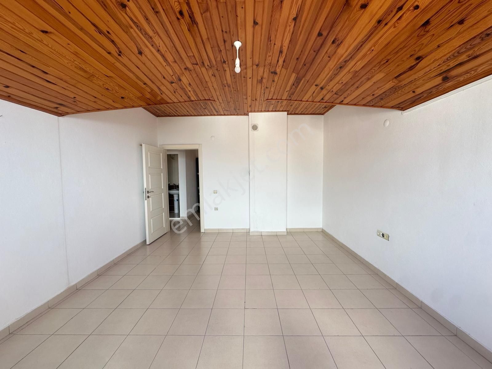 Alanya Oba Bölge Hastanesine Yakın Kiralık 3+1 Ayrı Mutfak Daire - Görsel 14