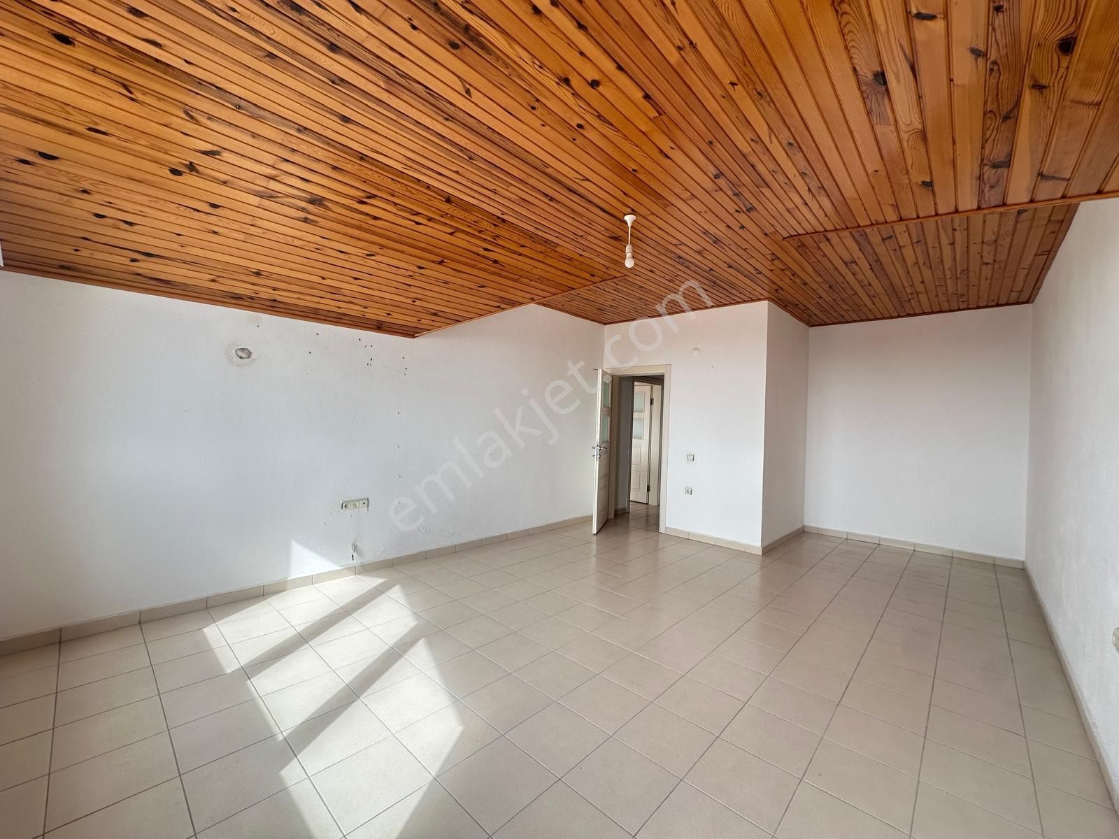 Alanya Oba Bölge Hastanesine Yakın Kiralık 3+1 Ayrı Mutfak Daire - Görsel 5