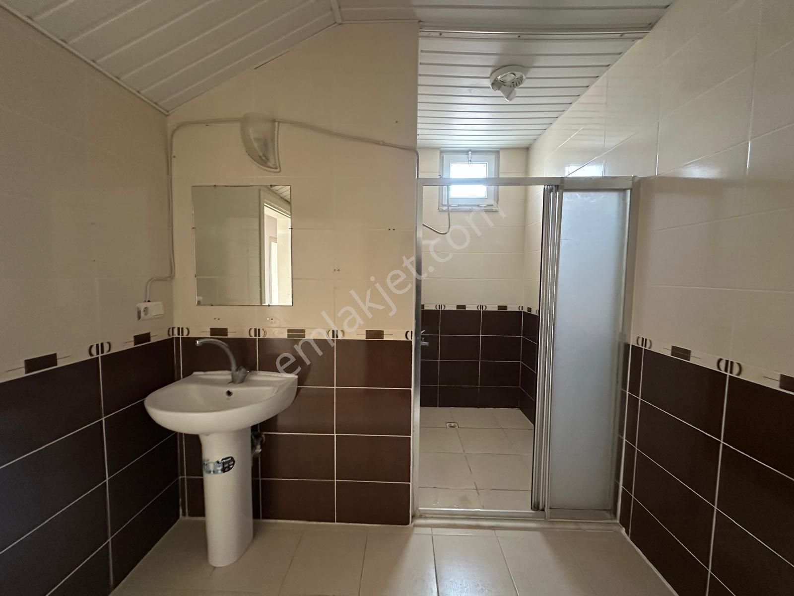 Alanya Oba Bölge Hastanesine Yakın Kiralık 3+1 Ayrı Mutfak Daire - Görsel 19