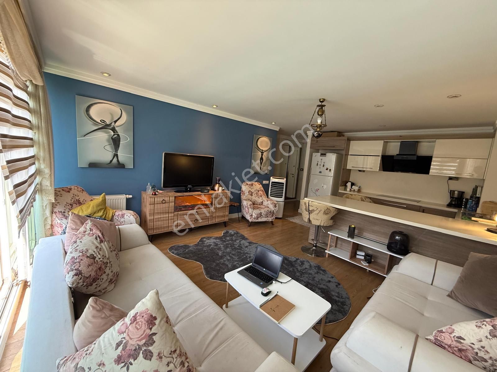 Akçadağ Gayrimenkul'den Tuzla Modern Sit Ara Kat Eşyalı 1+1 Boş - Görsel 2