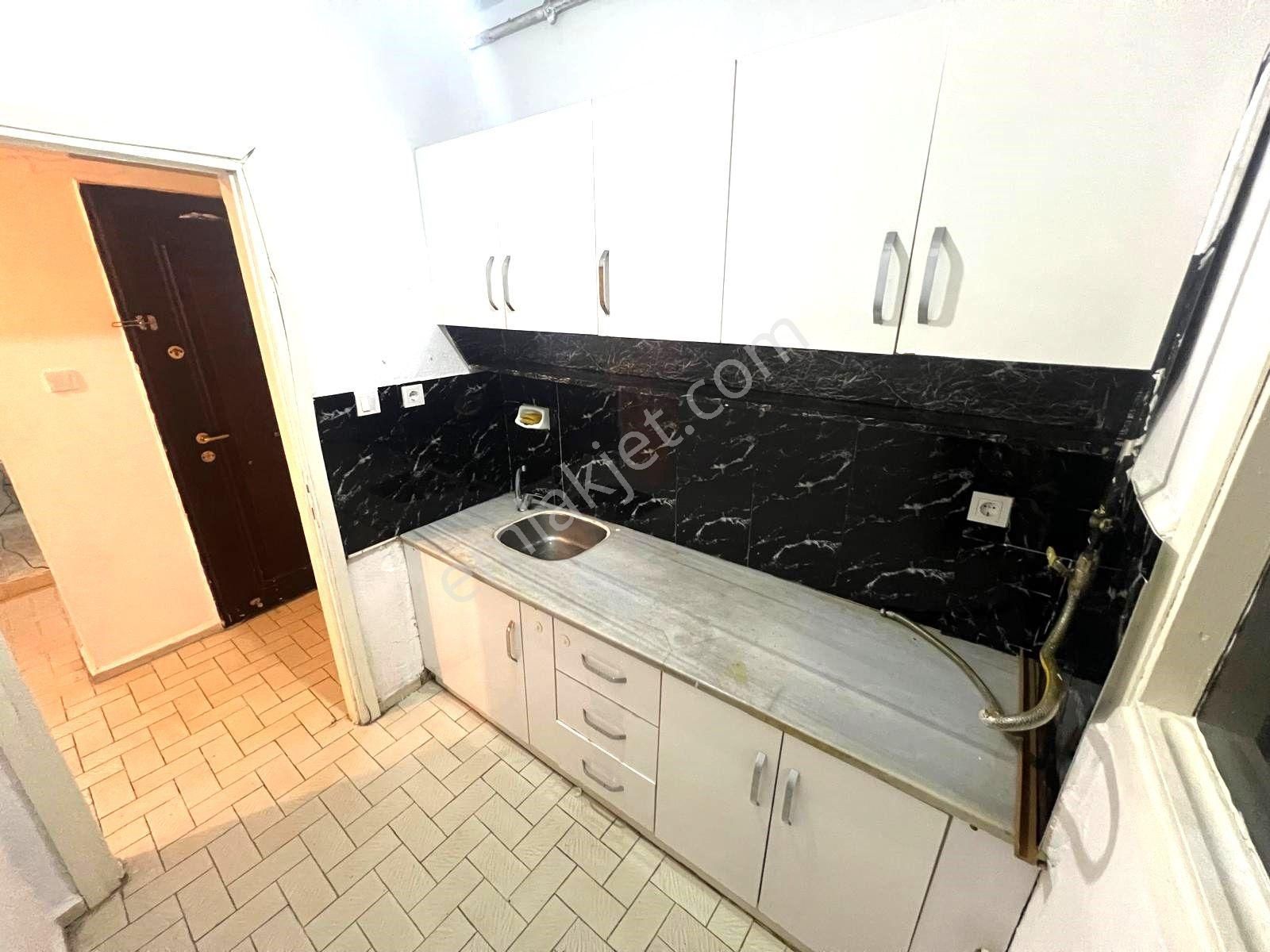Seba'dan Kemalpaşa Mh 1+1 75m2 Doğalgaz Kombi Kiralık Arakat Daire - Görsel 20