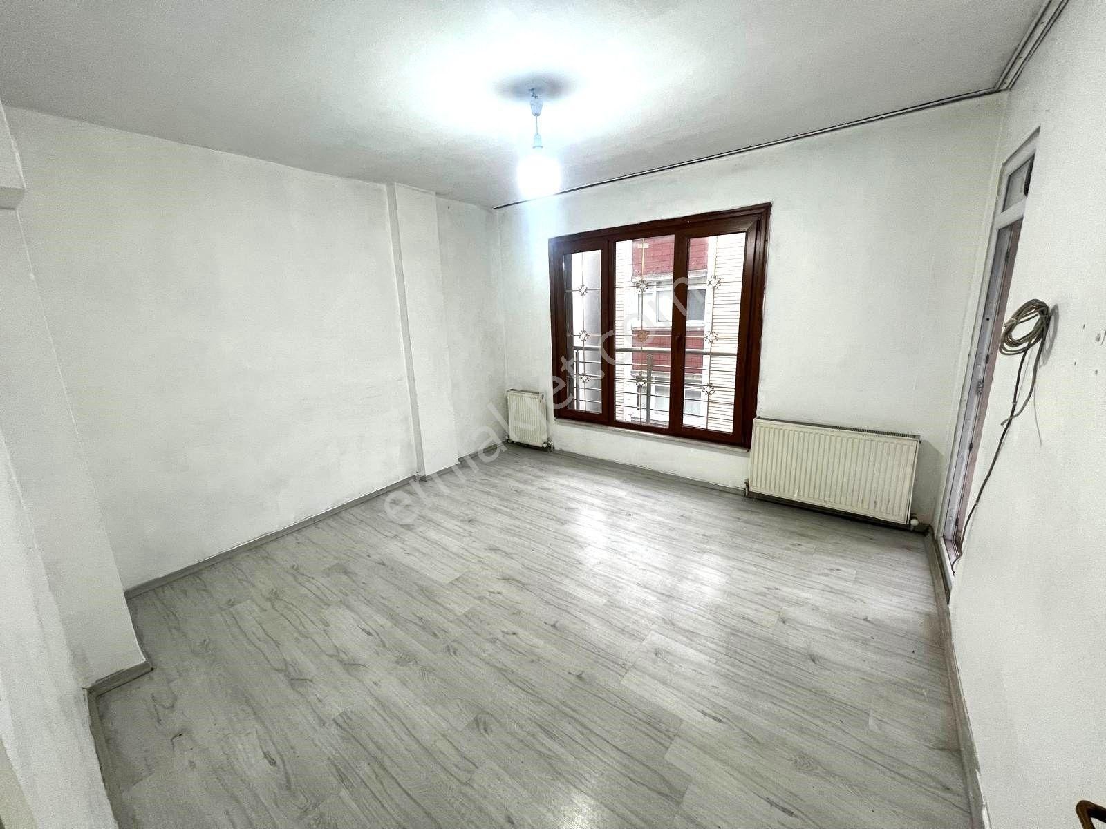 Seba'dan Kemalpaşa Mh 1+1 75m2 Doğalgaz Kombi Kiralık Arakat Daire - Görsel 2