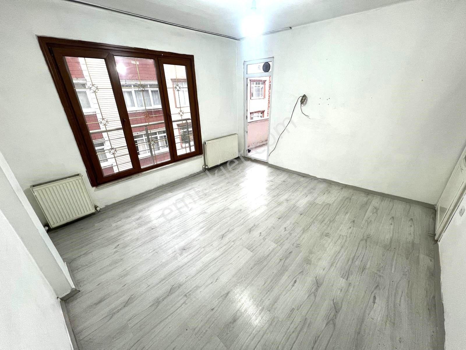 Seba'dan Kemalpaşa Mh 1+1 75m2 Doğalgaz Kombi Kiralık Arakat Daire - Görsel 4