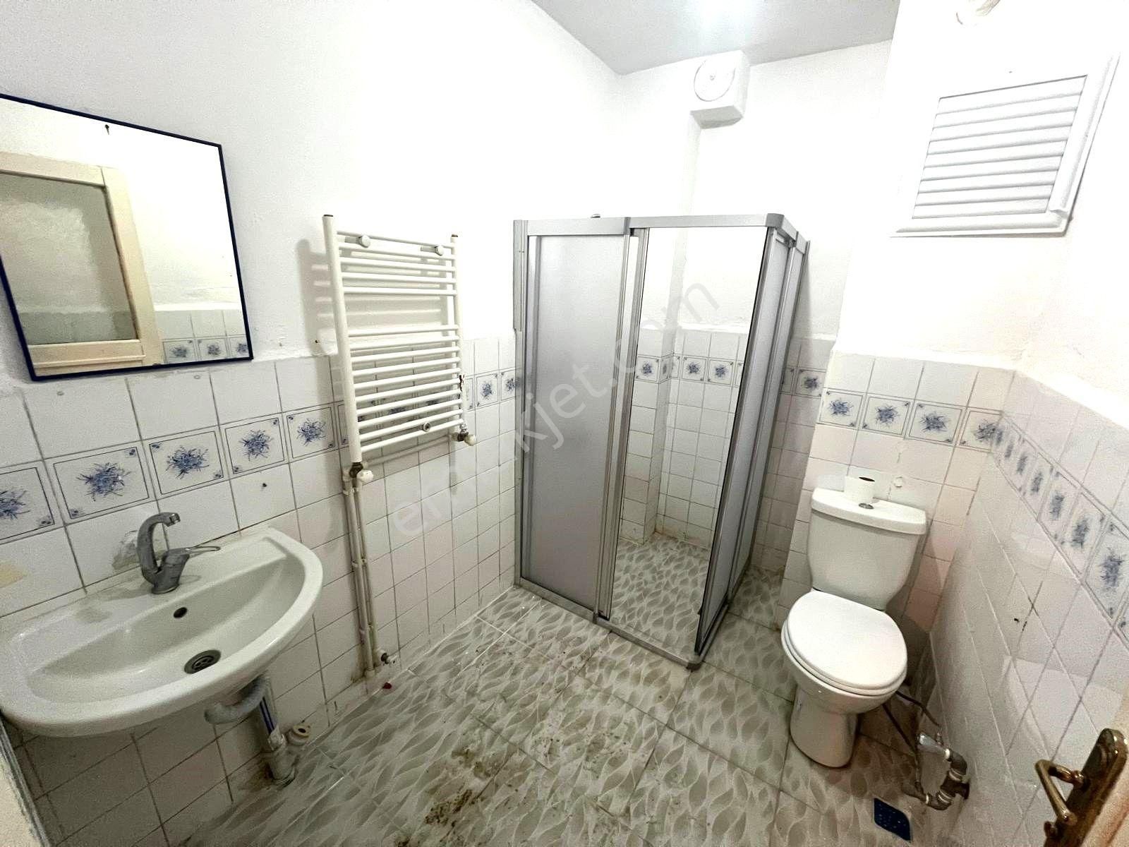 Seba'dan Kemalpaşa Mh 1+1 75m2 Doğalgaz Kombi Kiralık Arakat Daire - Görsel 24