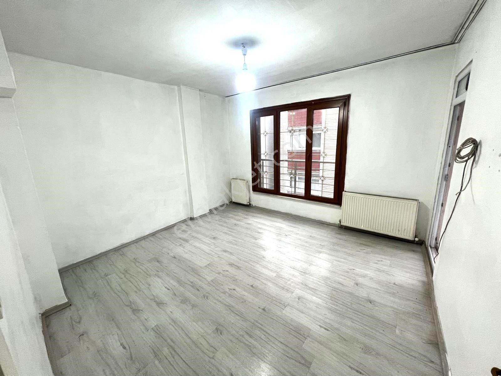 Seba'dan Kemalpaşa Mh 1+1 75m2 Doğalgaz Kombi Kiralık Arakat Daire - Görsel 3