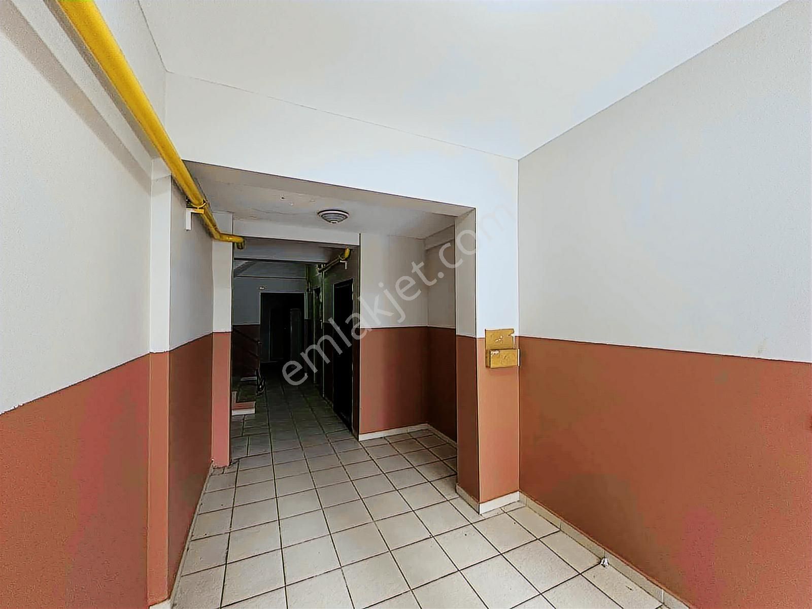 Gm Den Görükle Merkezde Geniş 2+1 Eşyasız 3 Balkonlu Daire - Görsel 12