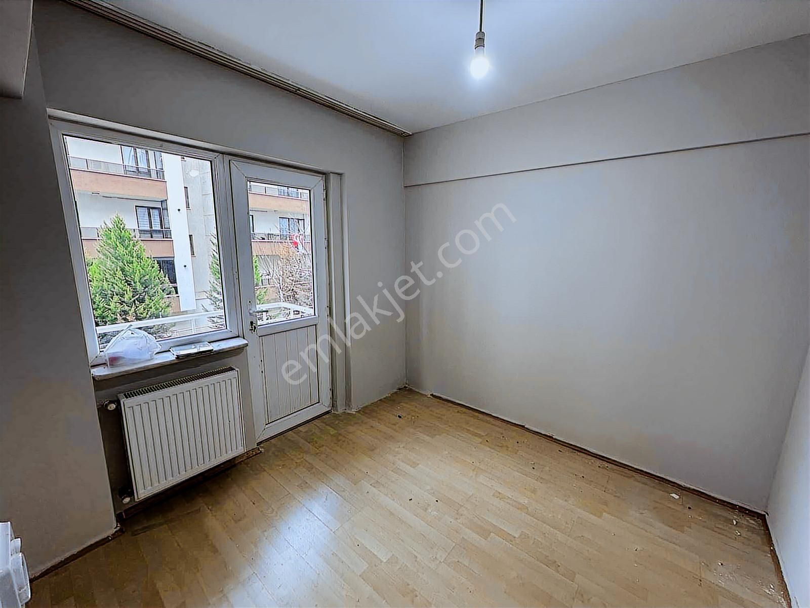 Gm Den Görükle Merkezde Geniş 2+1 Eşyasız 3 Balkonlu Daire - Görsel 14