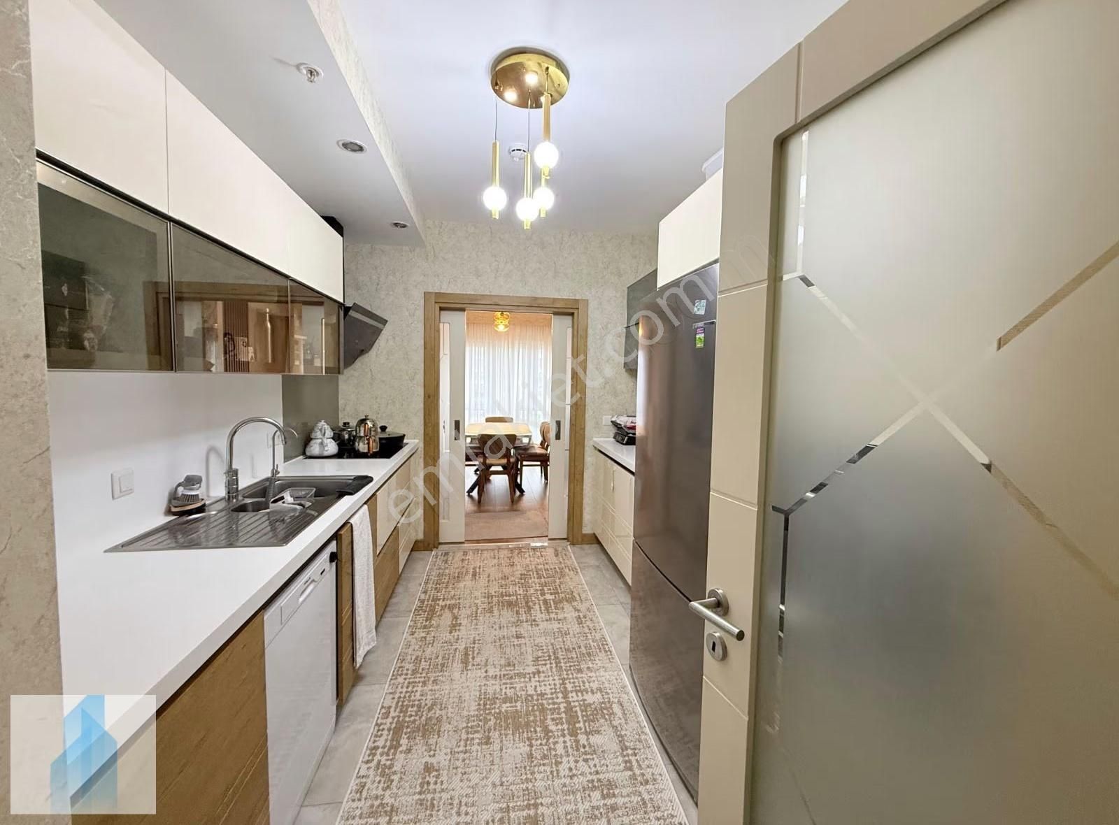 Park Mavera 2'de Satılık 3+1,180 M2 Harika Daire Şehir Manzaralı - Görsel 5