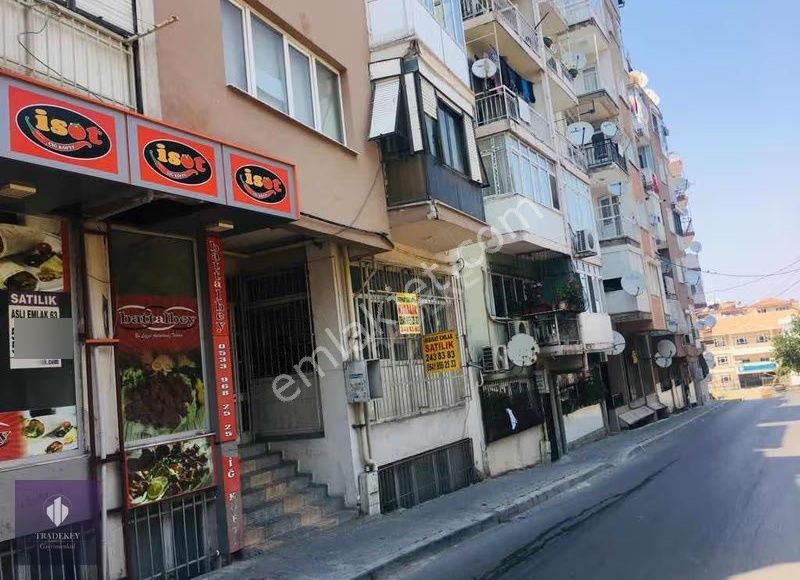 Vatan Mahallesi' Nde Yüksek Giriş 1+1 55m2 Satılık Daire&dükkan