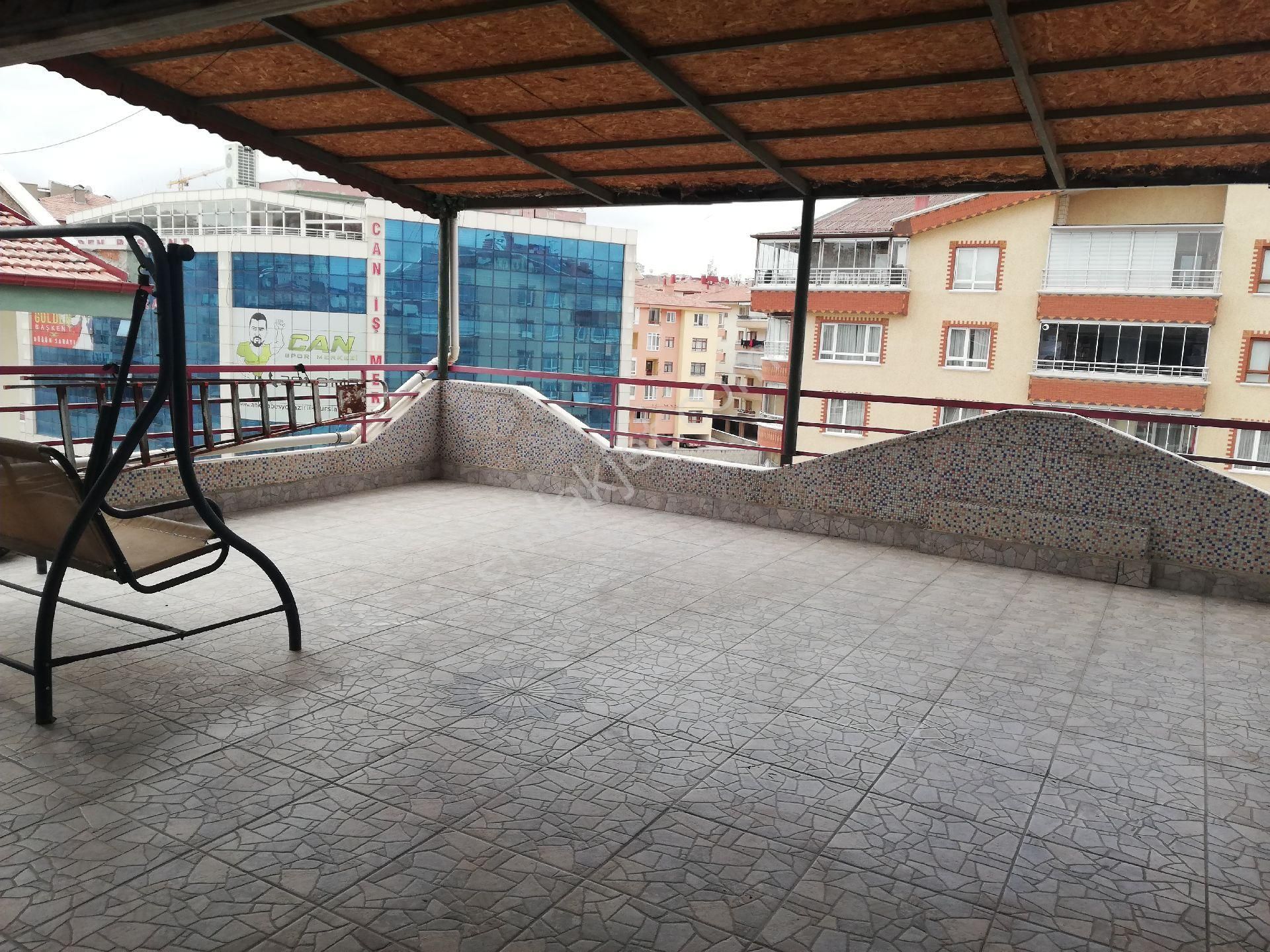 General Zeki Doğanda Cadde Üzeri 5+1 Dubleks - Görsel 17