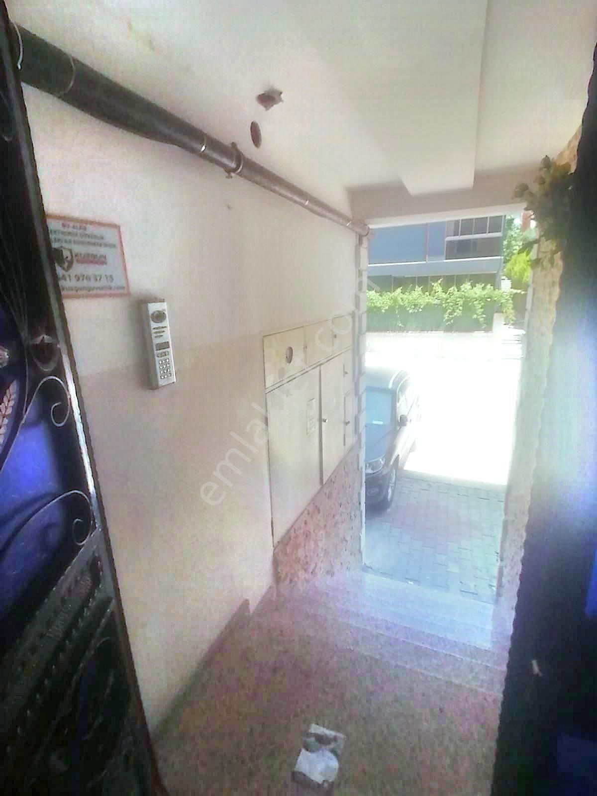 Bornova Atatürk Mah. 3+1 Manzaralı 4cephe Satılık Daire - Görsel 21