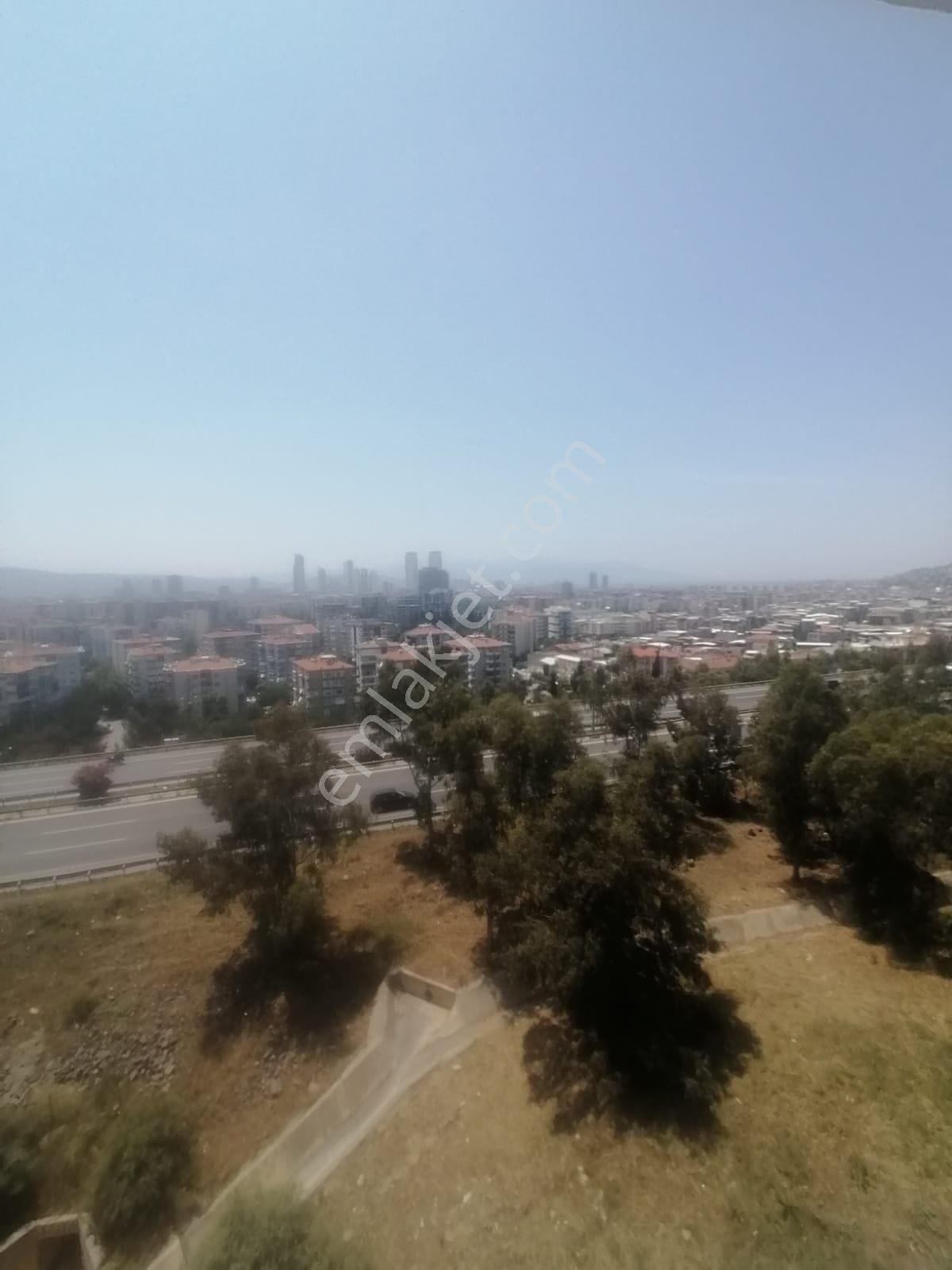 Bornova Atatürk Mah. 3+1 Manzaralı 4cephe Satılık Daire