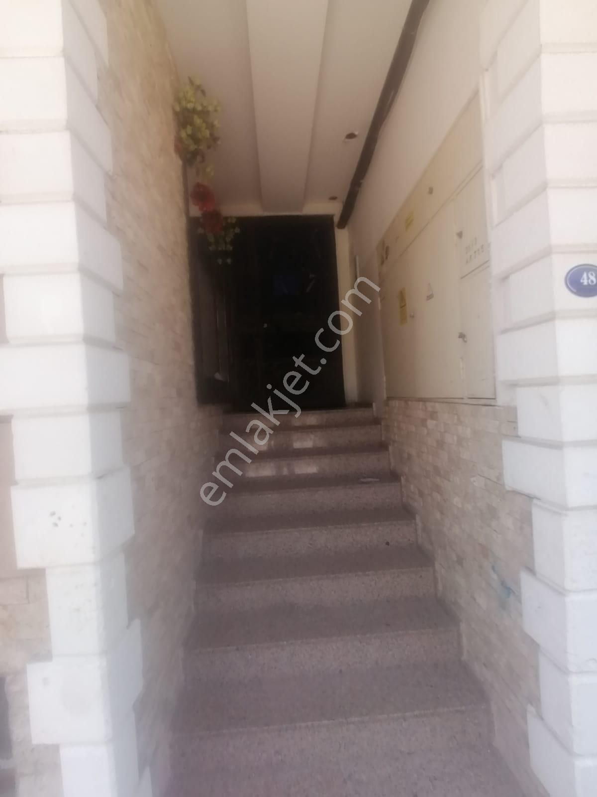 Bornova Atatürk Mah. 3+1 Manzaralı 4cephe Satılık Daire - Görsel 22