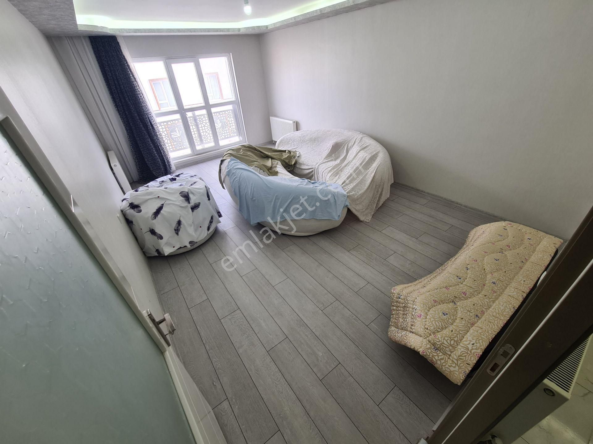 Murat Çobanoğlu Cd. Paraleli Hiç Oturulmamış Full Yapılı 3+1 - Görsel 9