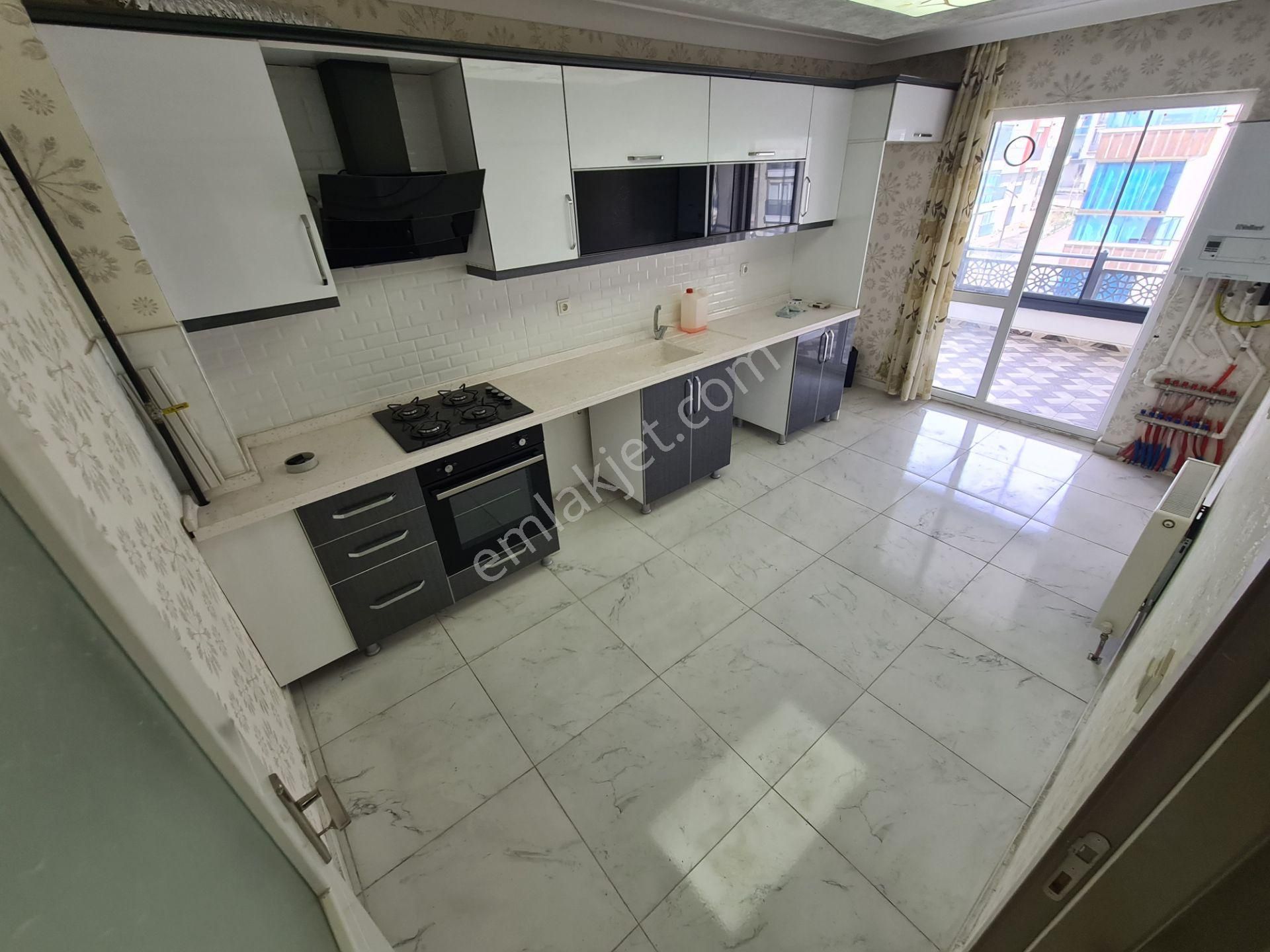 Murat Çobanoğlu Cd. Paraleli Hiç Oturulmamış Full Yapılı 3+1 - Görsel 5