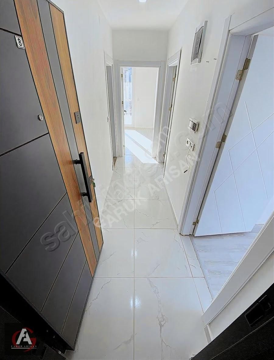 Faruk Arısan'dan Kum Mahallesinde 2+1 Kiralık Daire - Görsel 2