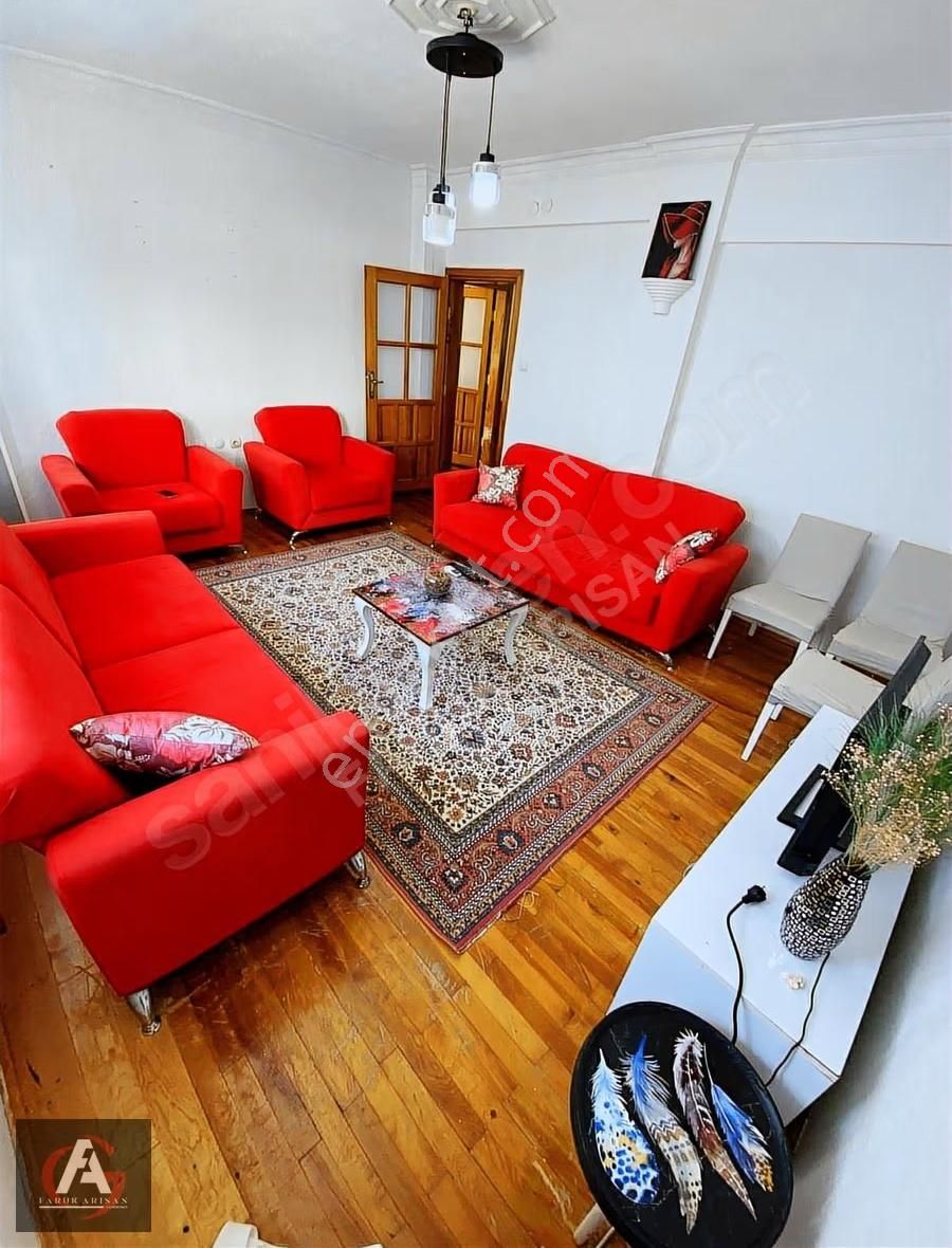Faruk Arısan'dan Karşıyaka Mah. Eşyalı 3+1 Kiralık Daire - Görsel 3