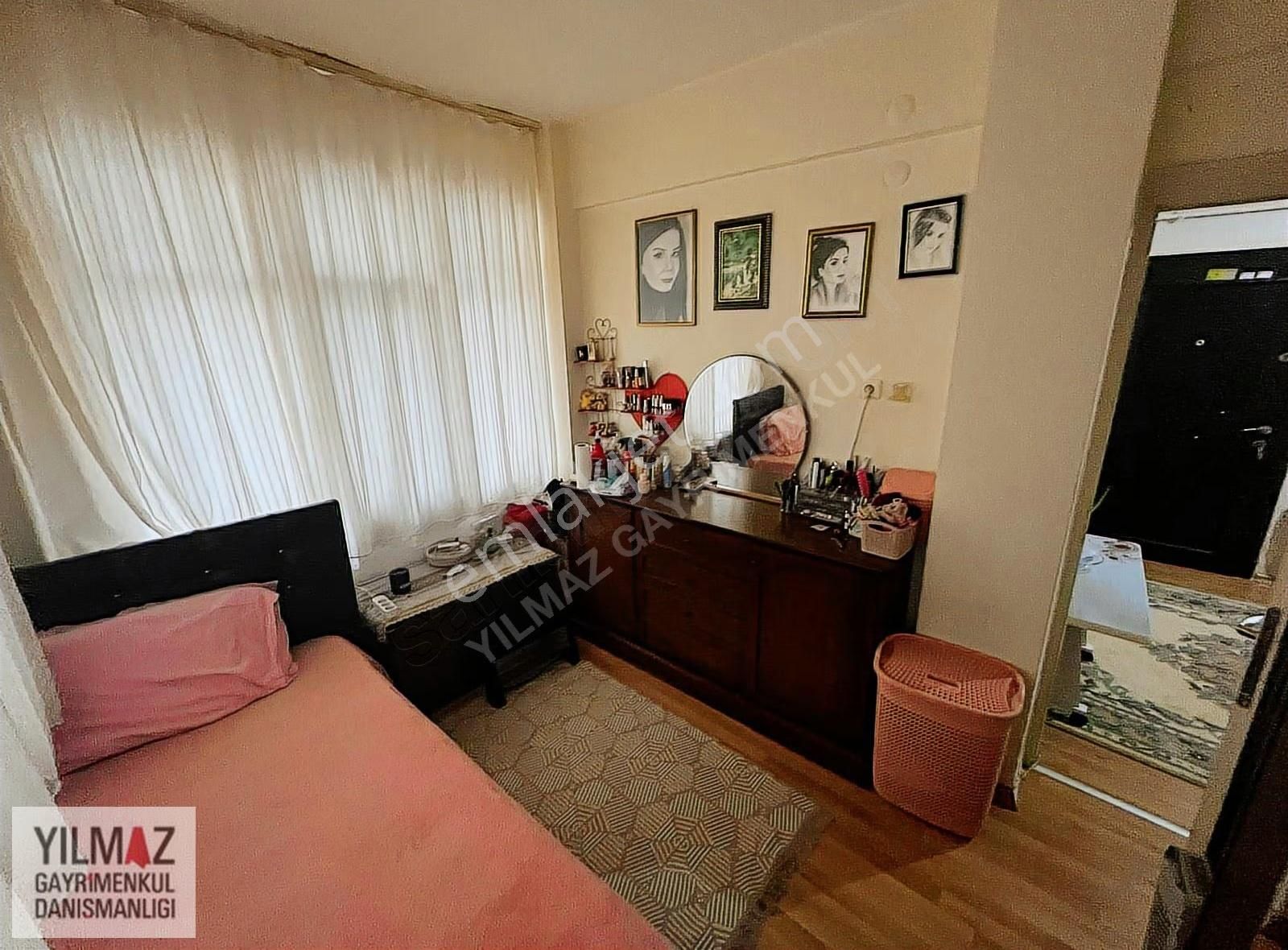 Yılmazdan Hürriyette 2+1 75 M2 Satılık Giriş Kat - Görsel 8