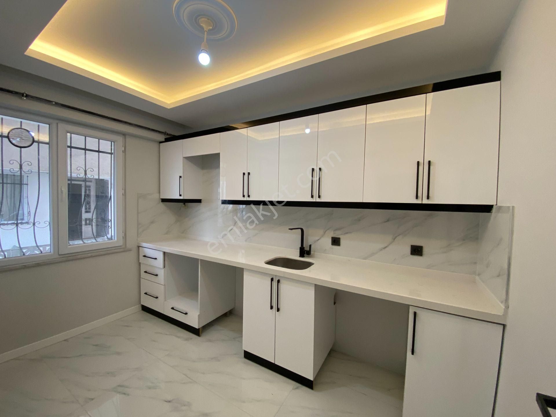 **eryıldız Emlak'tan**kapaklı Atatürk Mah.oturuma Hazır Kiralık 2+1 Yüksek Giriş - Görsel 8