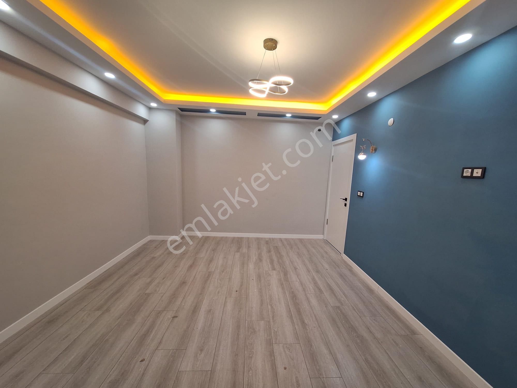 **eryıldız Gayrimenkul'den**gültepe Mah.iskanlı 2+1 Y.giriş Ön Cephe - Görsel 10