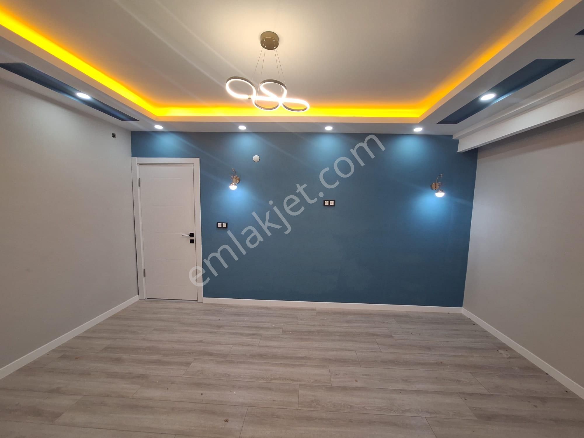 **eryıldız Gayrimenkul'den**gültepe Mah.iskanlı 2+1 Y.giriş Ön Cephe - Görsel 3