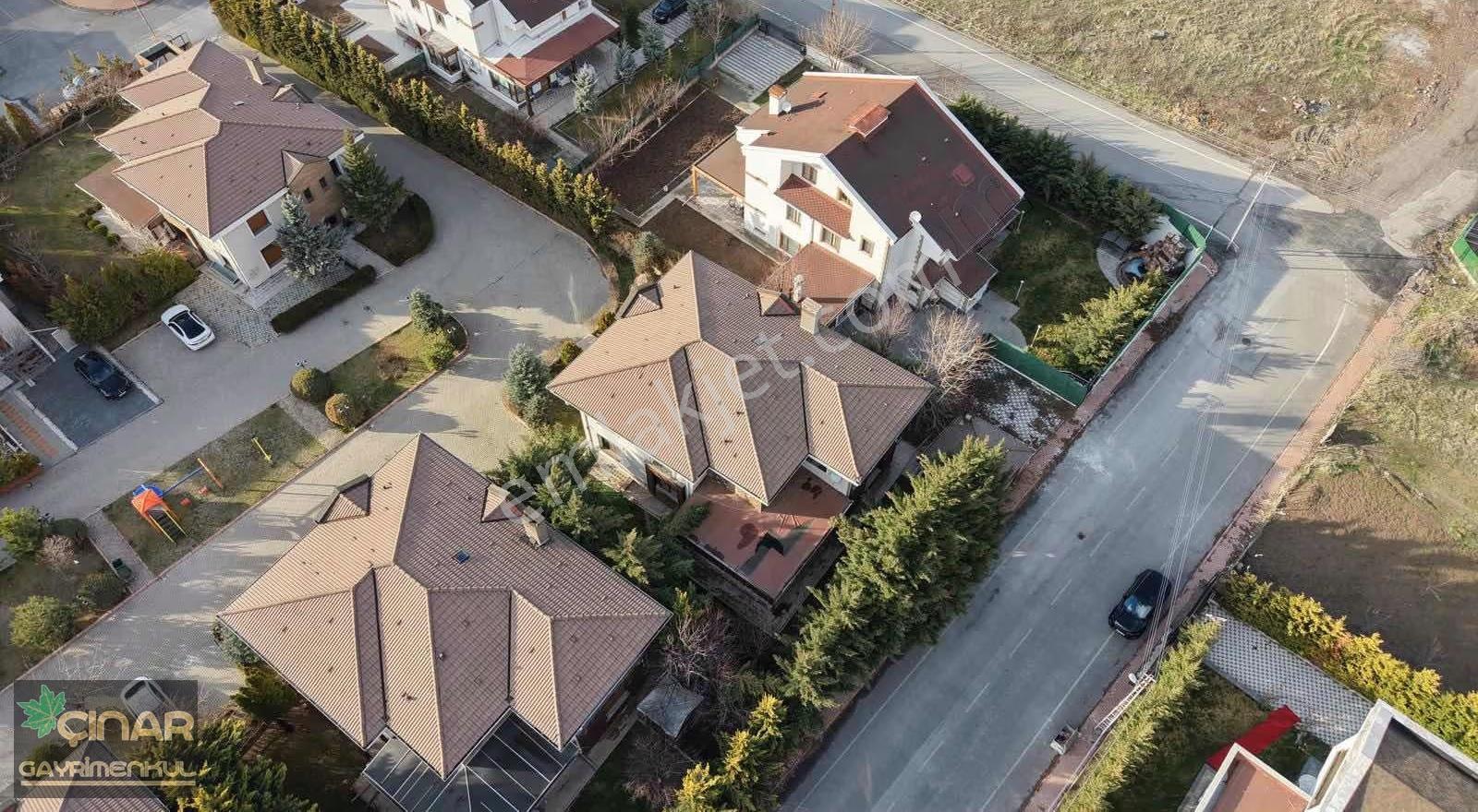 Saunalı Kış Bahçeli Bodrumlu 7+1 Çay Bağları Kalbi Satılık Villa - Görsel 25
