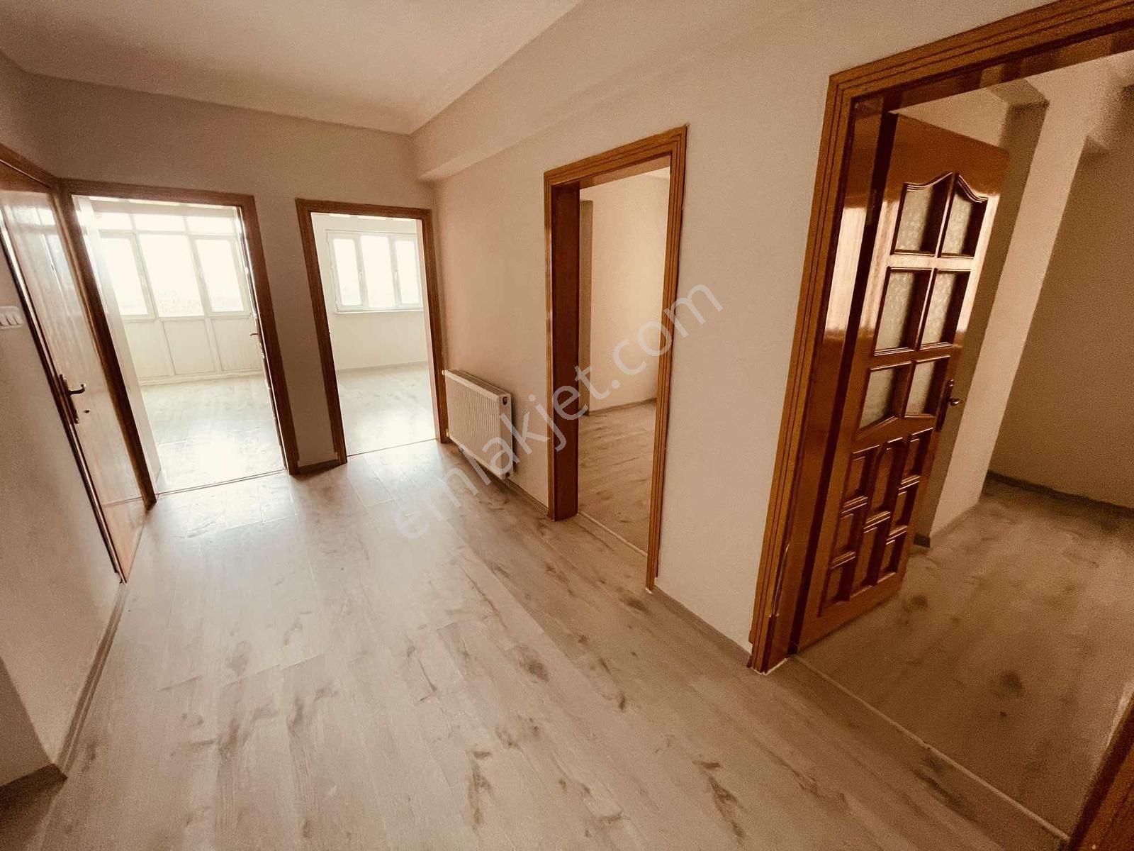 Megakent'ten Kurtuluş Mahallesinde Kiralık Daire