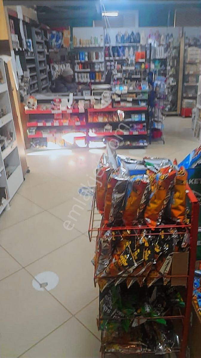 Cadde Üstü Devren Satılık Market - Görsel 4