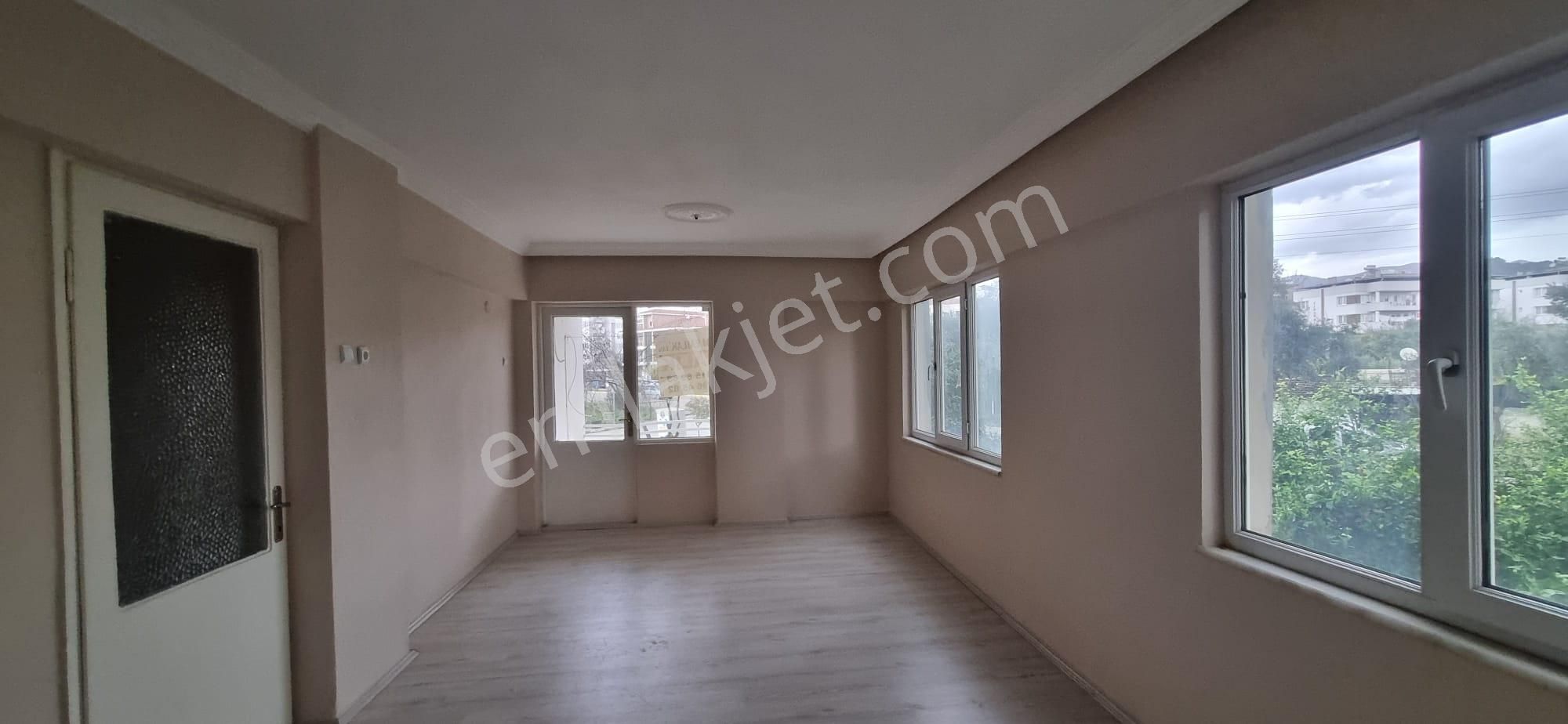 Aydın Nazilli Yöntem Emlaktan Zafer Mahallesinde 3 Cephe Kiralık 3+1 Daire - Görsel 8