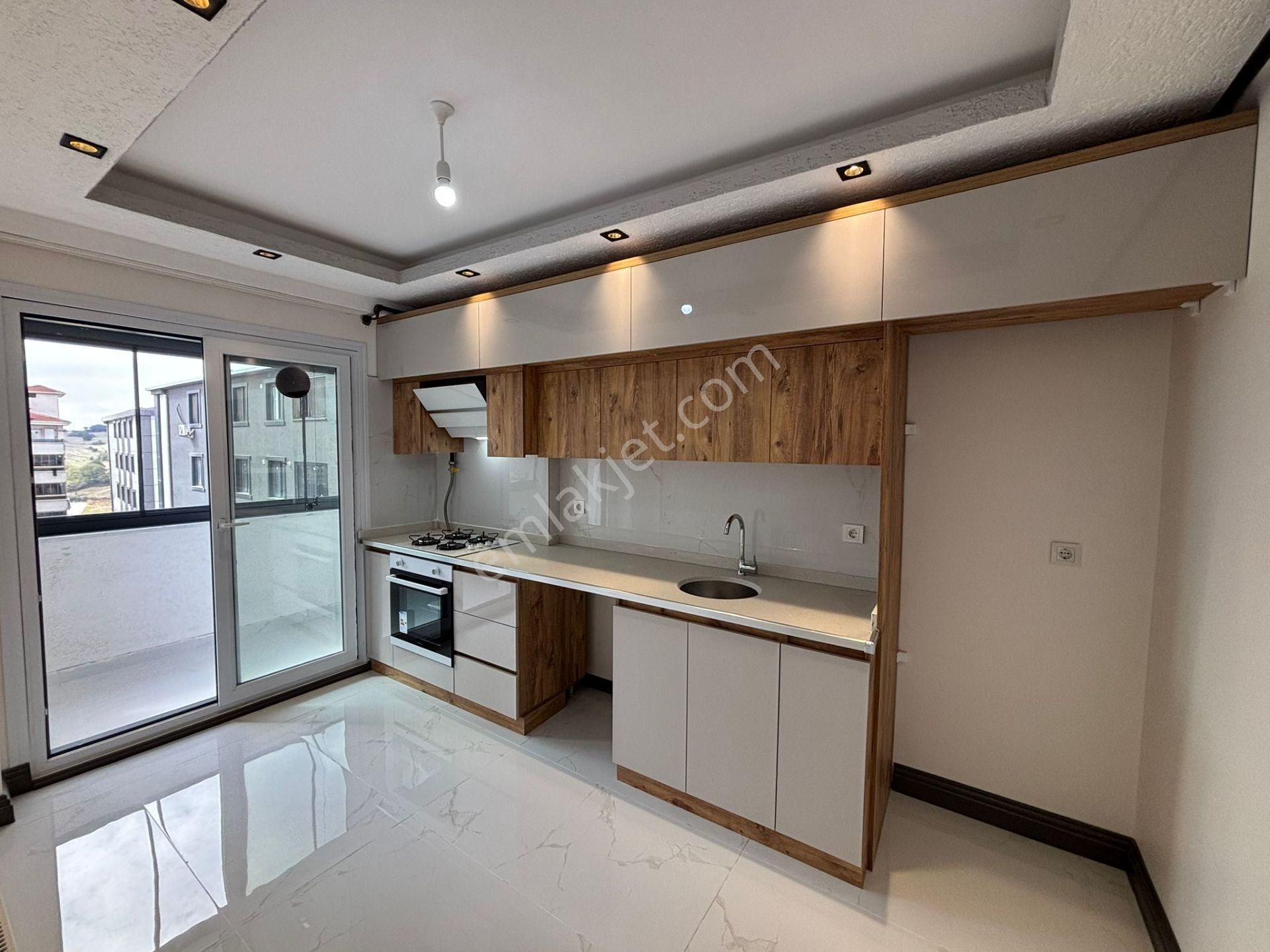 **eryıldız Gayrimenkul'den**atatürk Mah.kiralık Ful+ful Lüx 2+1 - Görsel 19