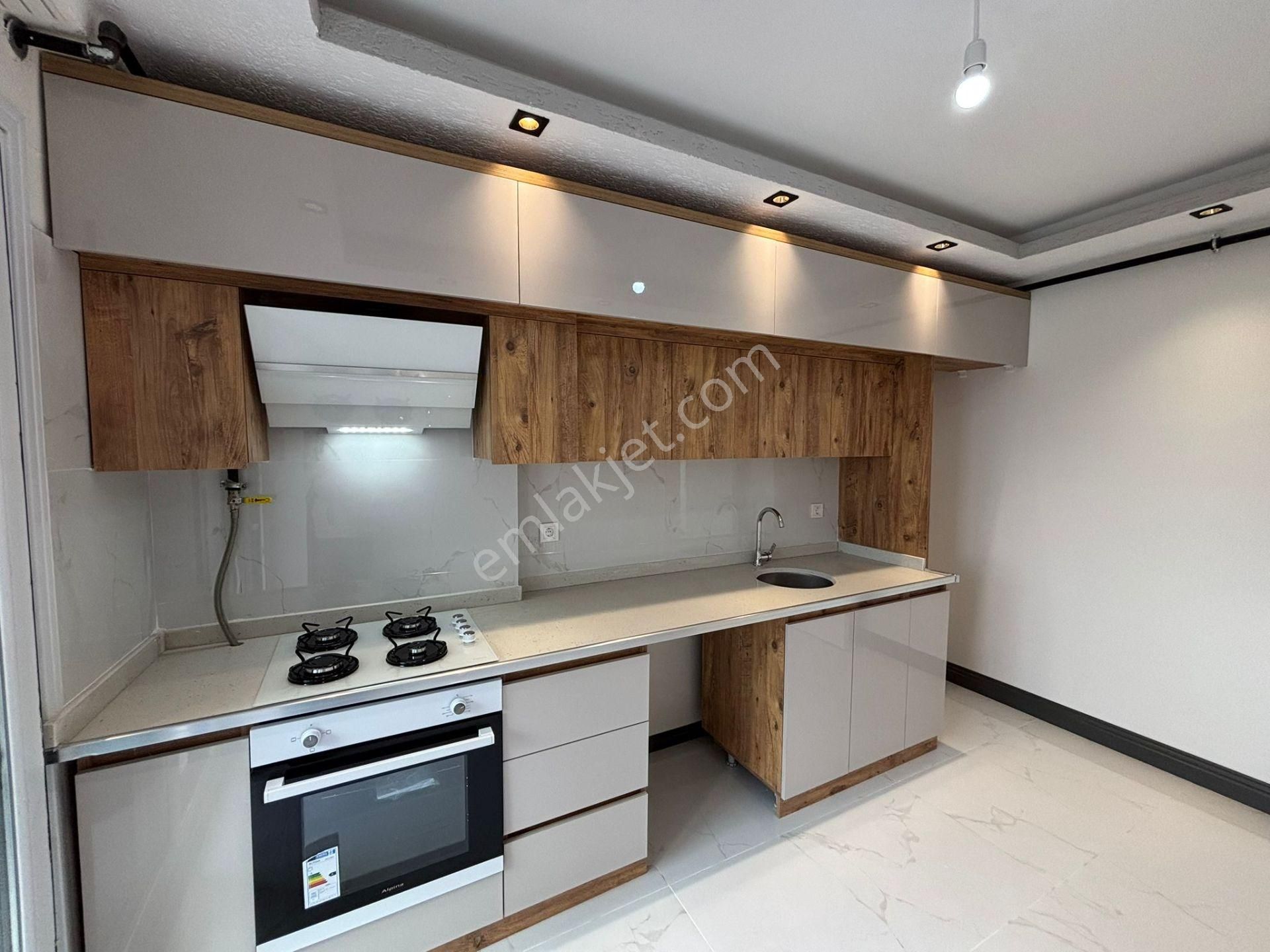 **eryıldız Gayrimenkul'den**atatürk Mah.kiralık Ful+ful Lüx 2+1 - Görsel 14