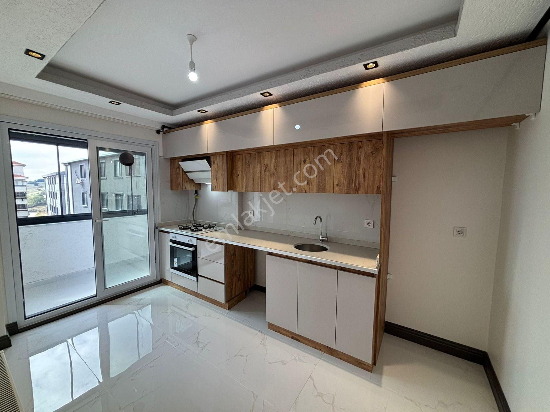 **eryıldız Gayrimenkul'den**atatürk Mah.kiralık Ful+ful Lüx 2+1 - Görsel 17