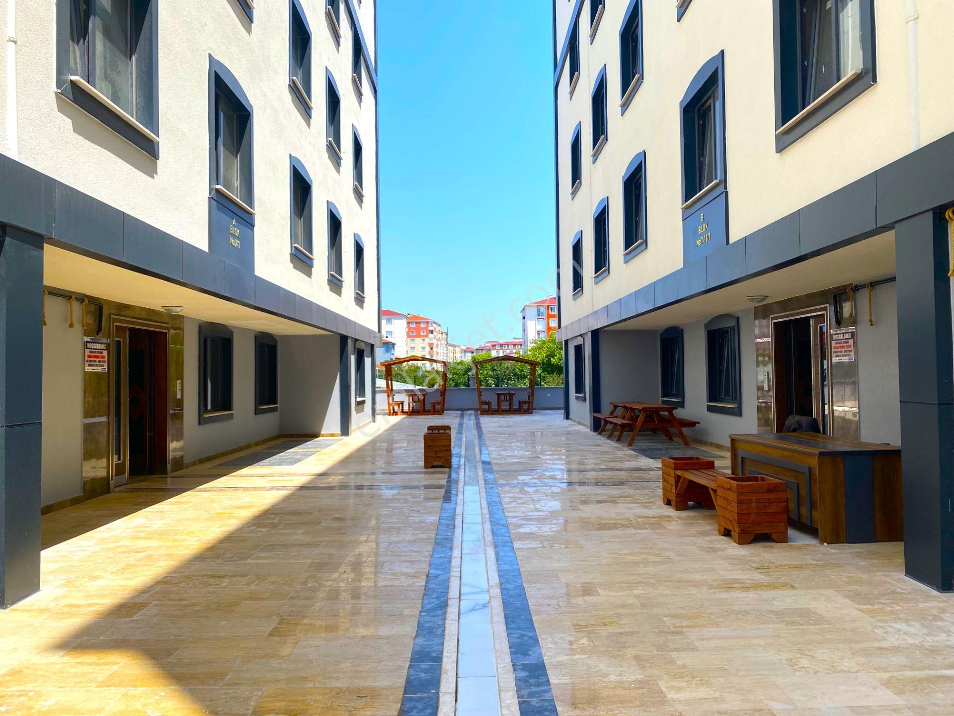 **eryıldız Gayrimenkul'den**atatürk Mah.kiralık Ful+ful Lüx 2+1 - Görsel 3