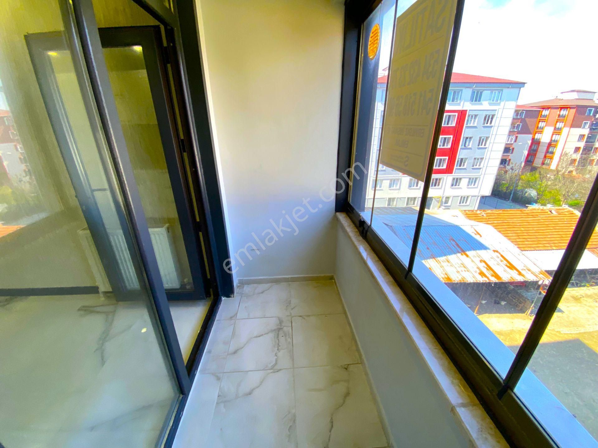 **eryıldız Gayrimenkul'den**atatürk Mah.kiralık Ful+ful Lüx 2+1 - Görsel 13