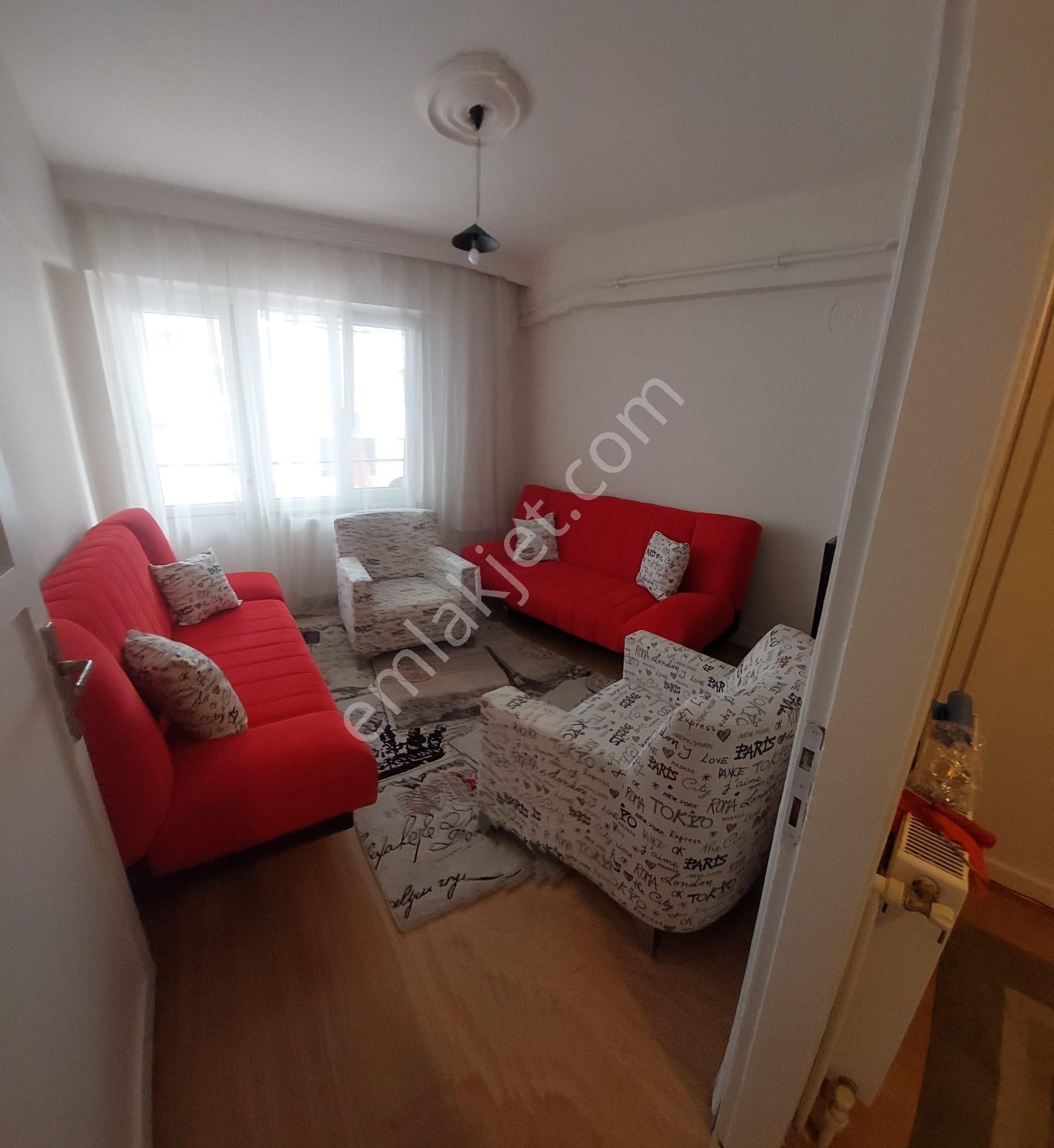Eski Pazar Caddesinde 2+1 Eşyalı Satılık Daire - Görsel 5