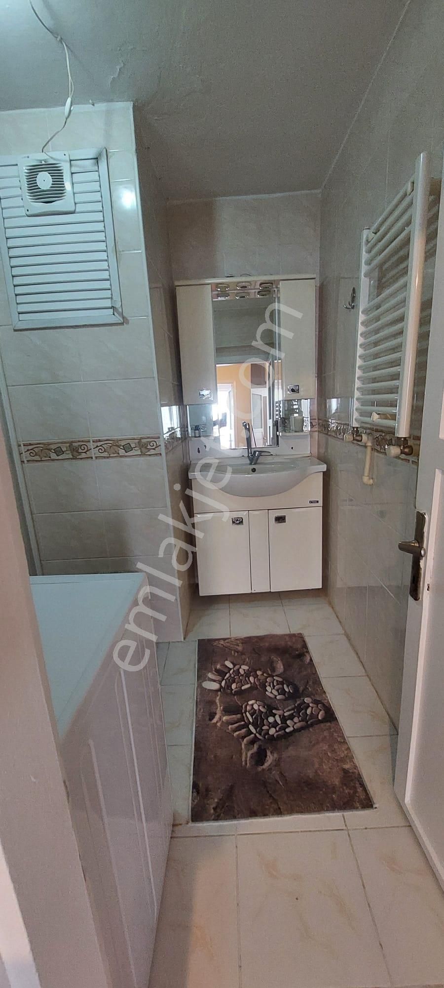 Eski Pazar Caddesinde 2+1 Eşyalı Satılık Daire - Görsel 29
