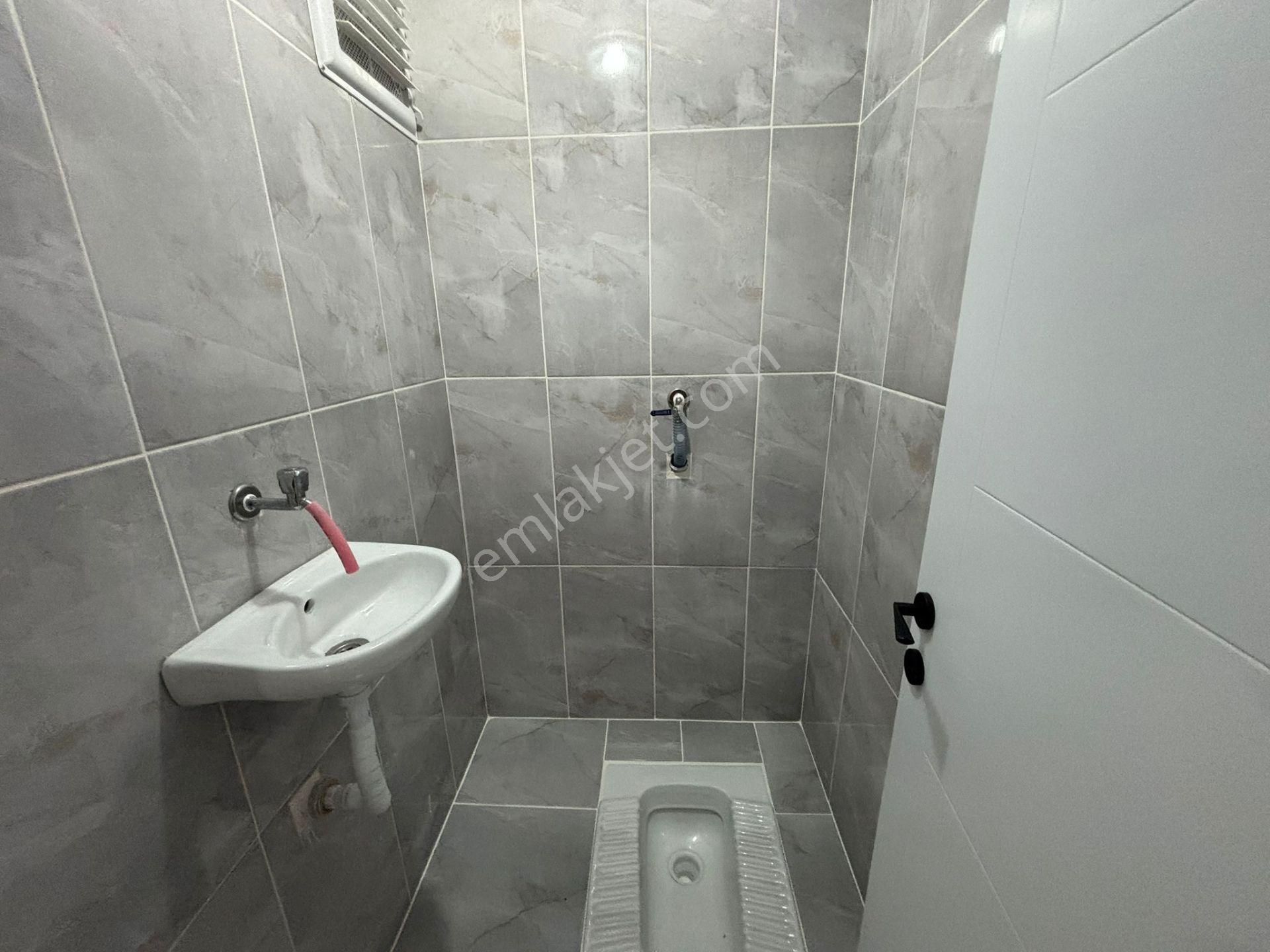 **eryıldız Gayrimenkul'den**namık Kemal Mah.iskanlı Kiralık Lüks 2+1 Daire - Görsel 24