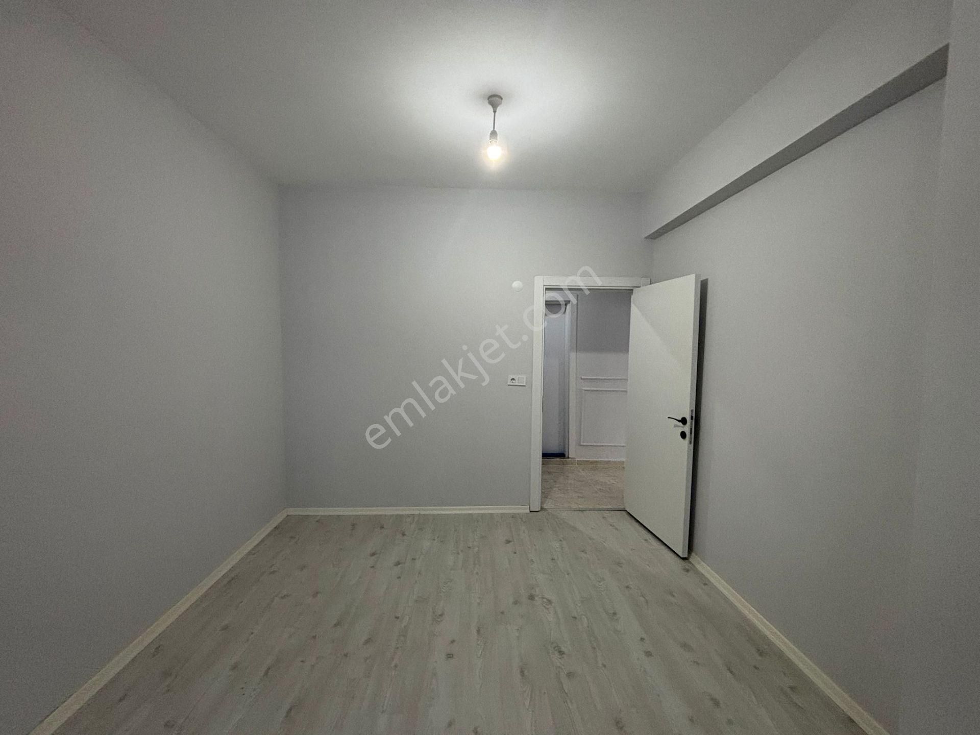 **eryıldız Gayrimenkul'den**namık Kemal Mah.iskanlı Kiralık Lüks 2+1 Daire - Görsel 19