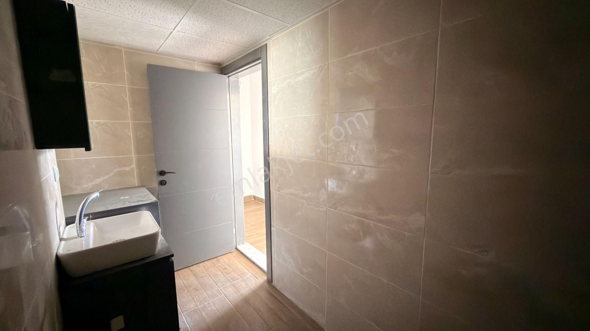 Ağaçlı Da Deniz Ve Havuz Manzaralı Satılık 2+1 Geniş Daire - Görsel 22