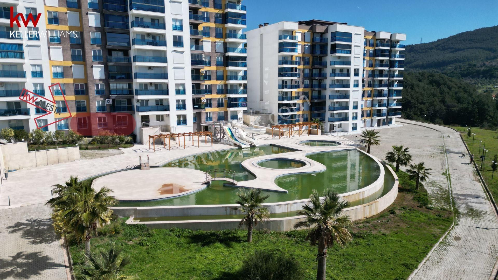 Ağaçlı Da Deniz Ve Havuz Manzaralı Satılık 2+1 Geniş Daire - Görsel 4