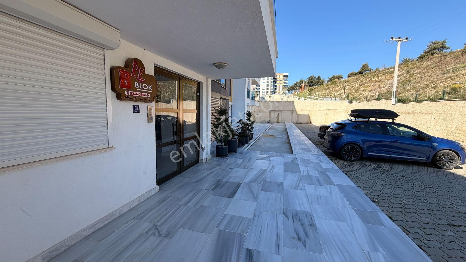 Ağaçlı Da Deniz Ve Havuz Manzaralı Satılık 2+1 Geniş Daire - Görsel 8