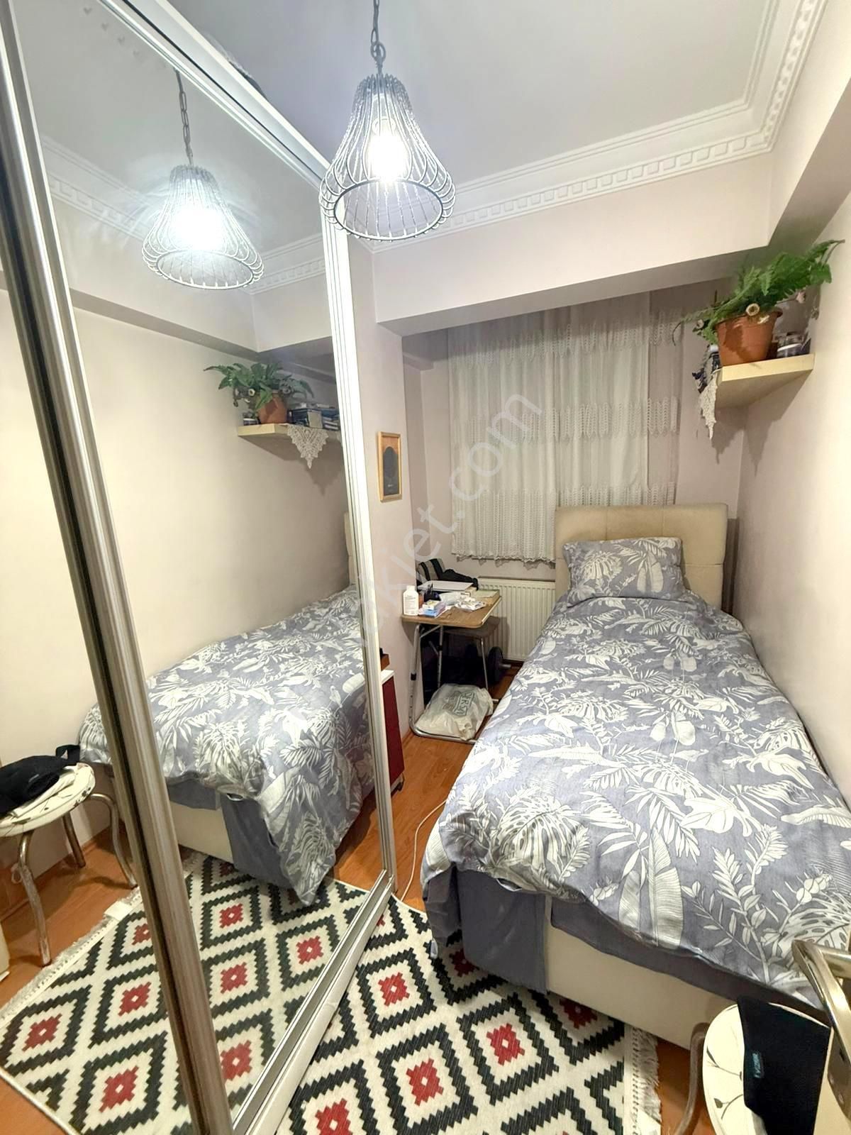 Tutar Da Zafer Mahallesinde 15 Yıllık 2+1 60 M2 Y.girş Daire - Görsel 5